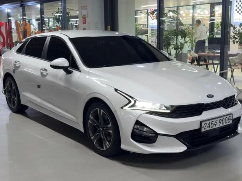 Kia K5 3Rd Generation 1.6 Turbo Prestige, снимка 2 - Автомобили и джипове - 56354419