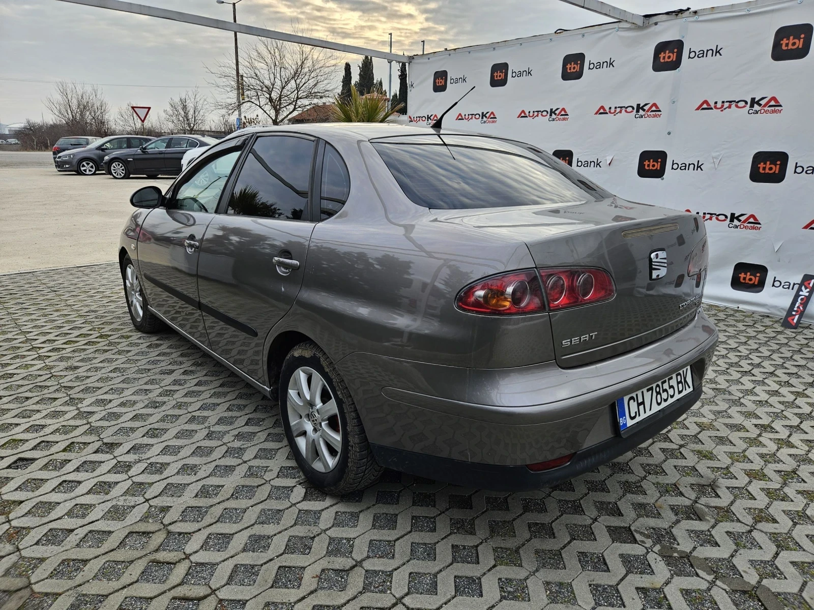 Seat Cordoba 1.9TDI-131кс= АВТОПИЛОТ= КЛИМАТРОНИК = 6СКОРОСТИ  - изображение 5