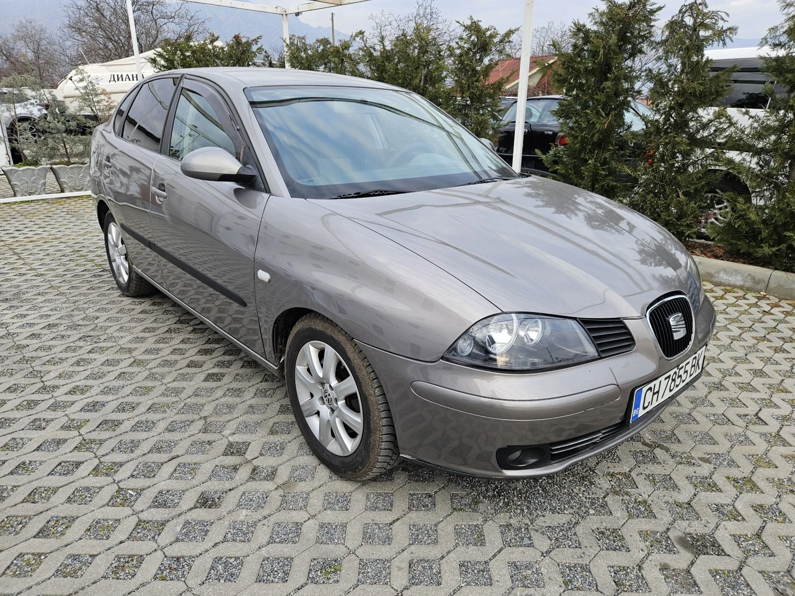 Seat Cordoba 1.9TDI-131кс= АВТОПИЛОТ= КЛИМАТРОНИК = 6СКОРОСТИ  - изображение 2