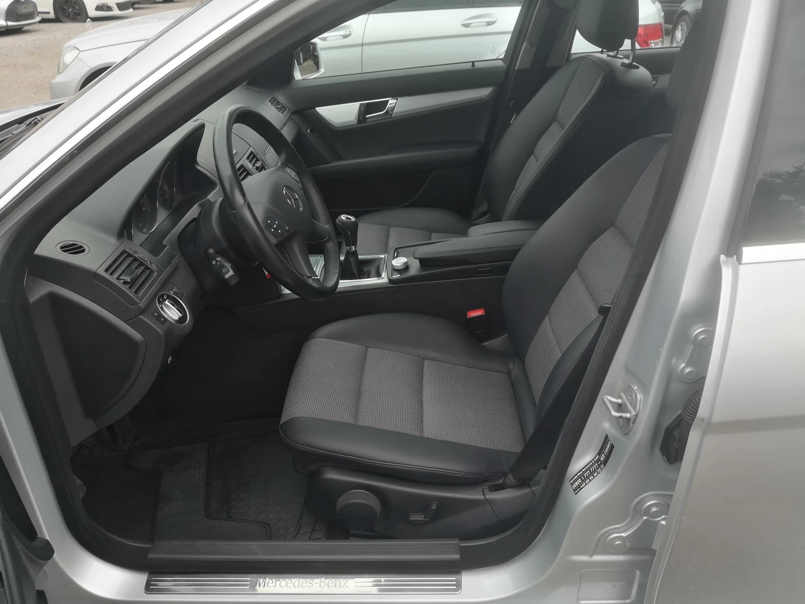 Mercedes-Benz C 180 i Avantgarde  2010г. Евро 5 - изображение 7