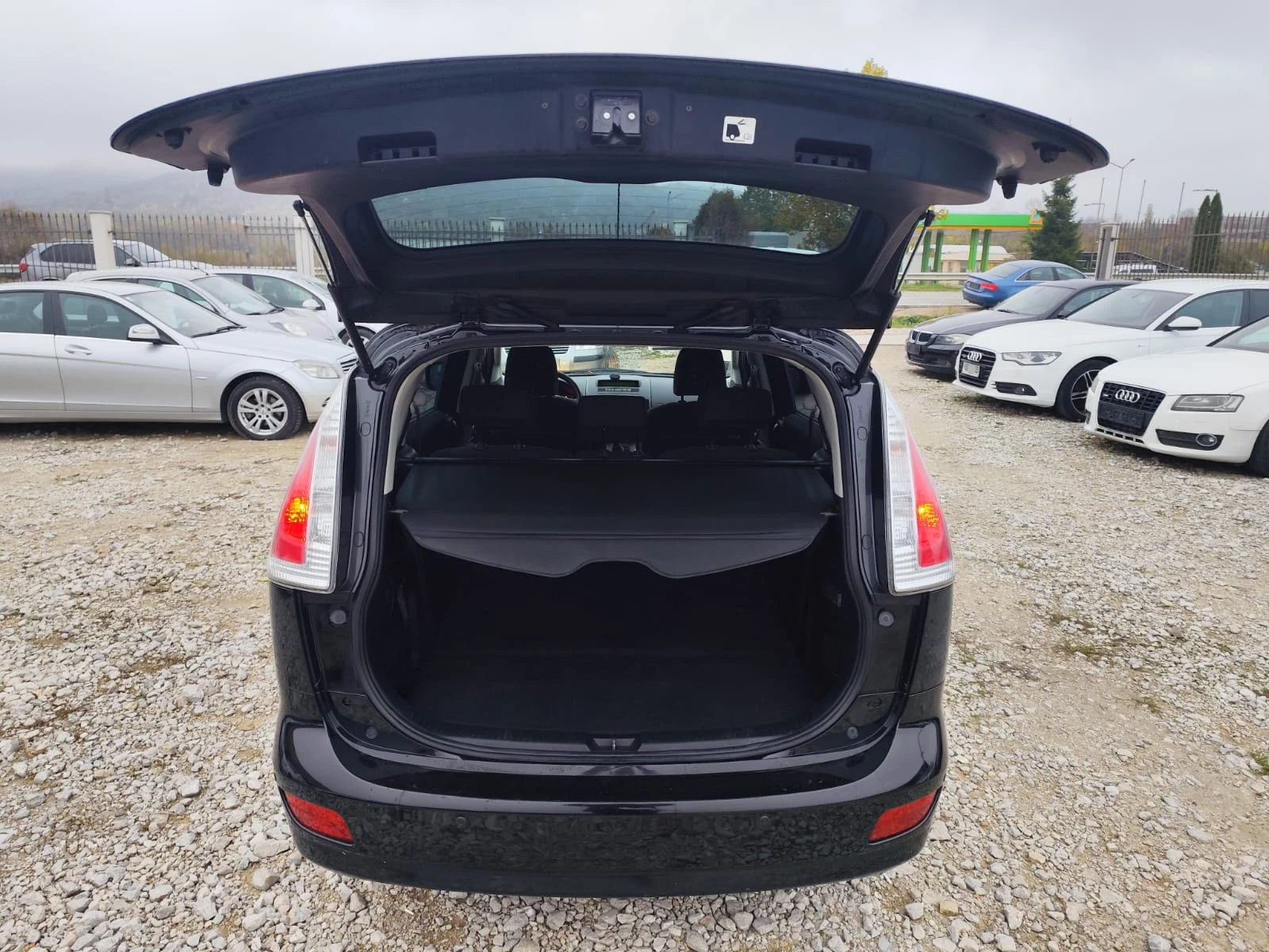 Mazda 5 2.0 дизел Италия - изображение 7