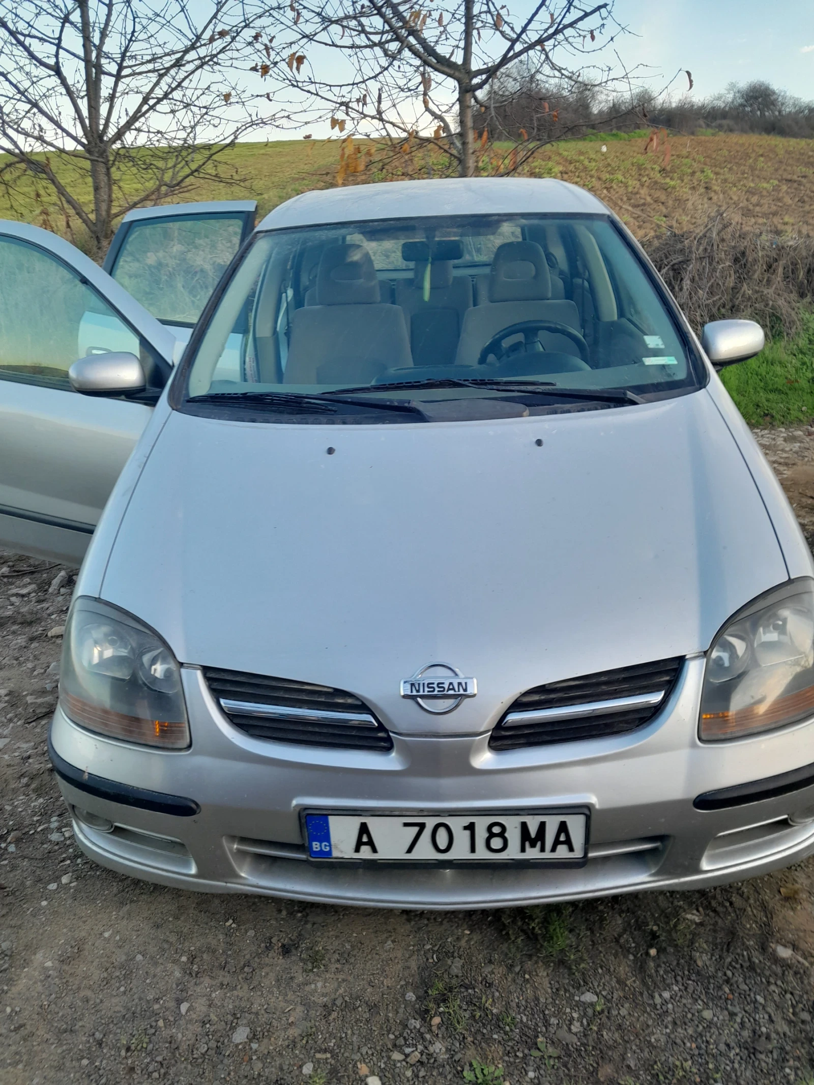 Nissan Almera tino | Mobile.bg � ����������� 4