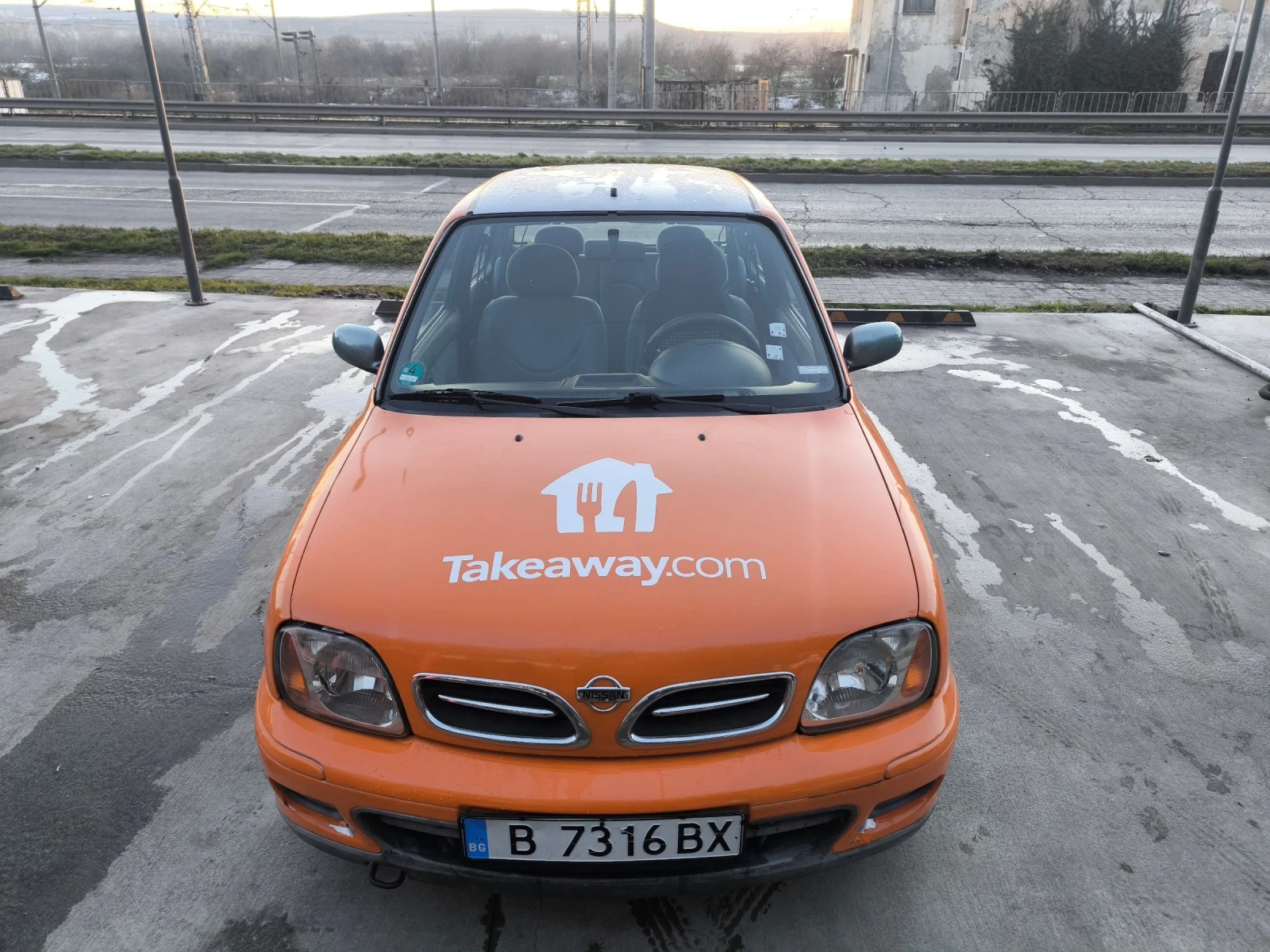 Nissan Micra 1, 0i 60к.с. - изображение 9