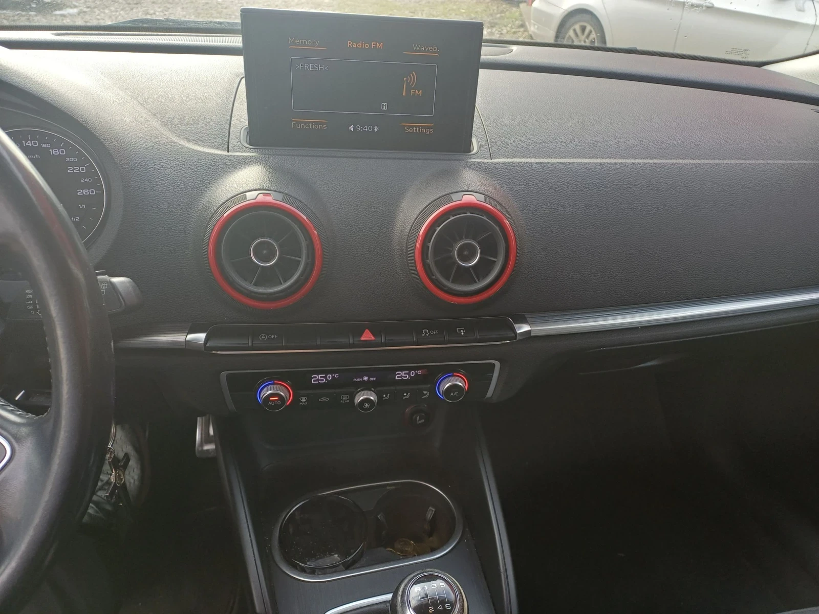 Audi A3 1, 6tdi, Navi, klimatronik - изображение 10