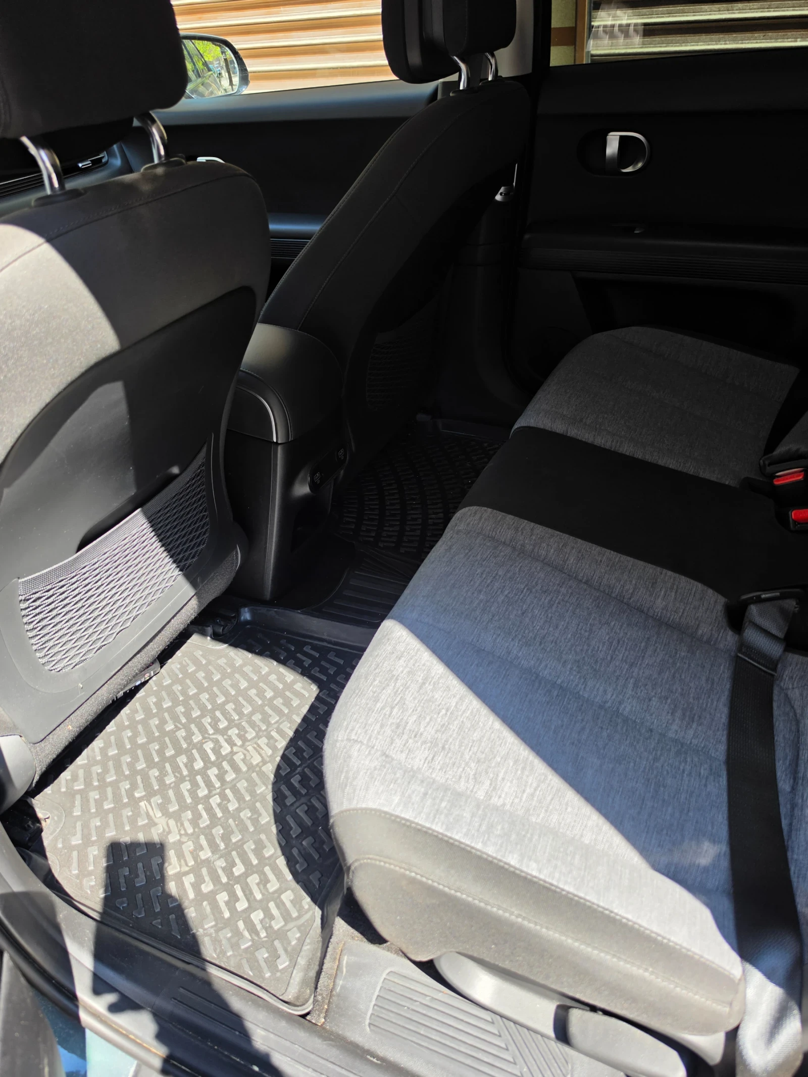 Hyundai Ioniq 5 72.6kWh Long Range, снимка 10 - Автомобили и джипове - 54101167