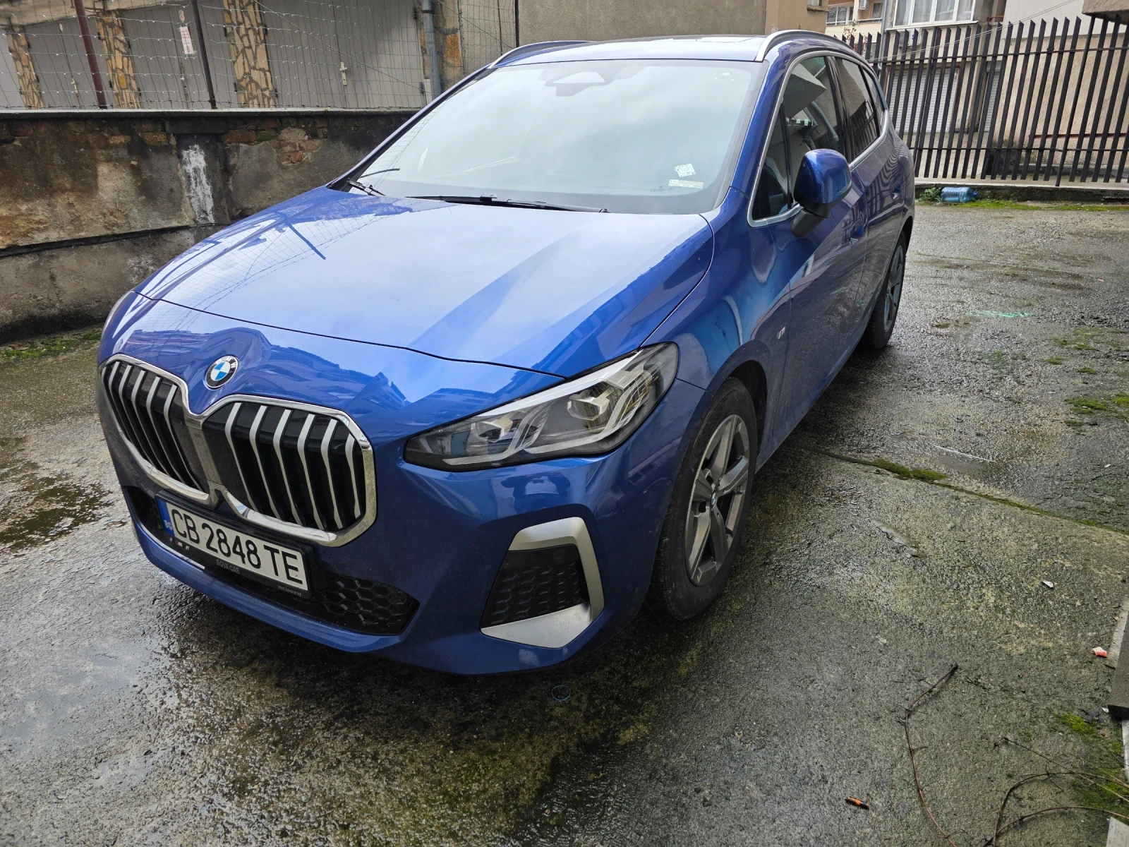 BMW 2 Active Tourer 220i, снимка 2 - Автомобили и джипове - 54246538