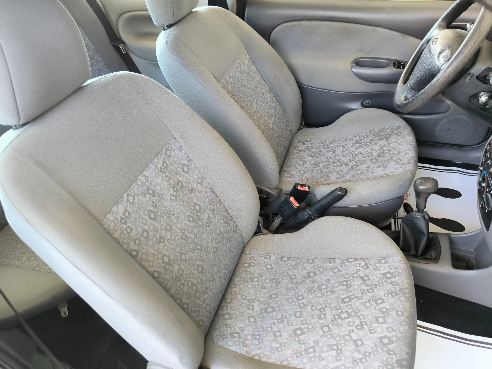 Ford Fiesta 1, 4i-90k.c.* KЛИМАТИК* , снимка 11 - Автомобили и джипове - 54330785