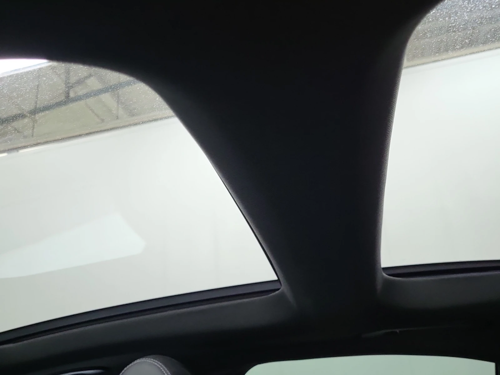 Mercedes-Benz C 300 AMG-PKG| Night-pkg | Keyless | CarPlay | Подгрев |, снимка 11 - Автомобили и джипове - 54501888