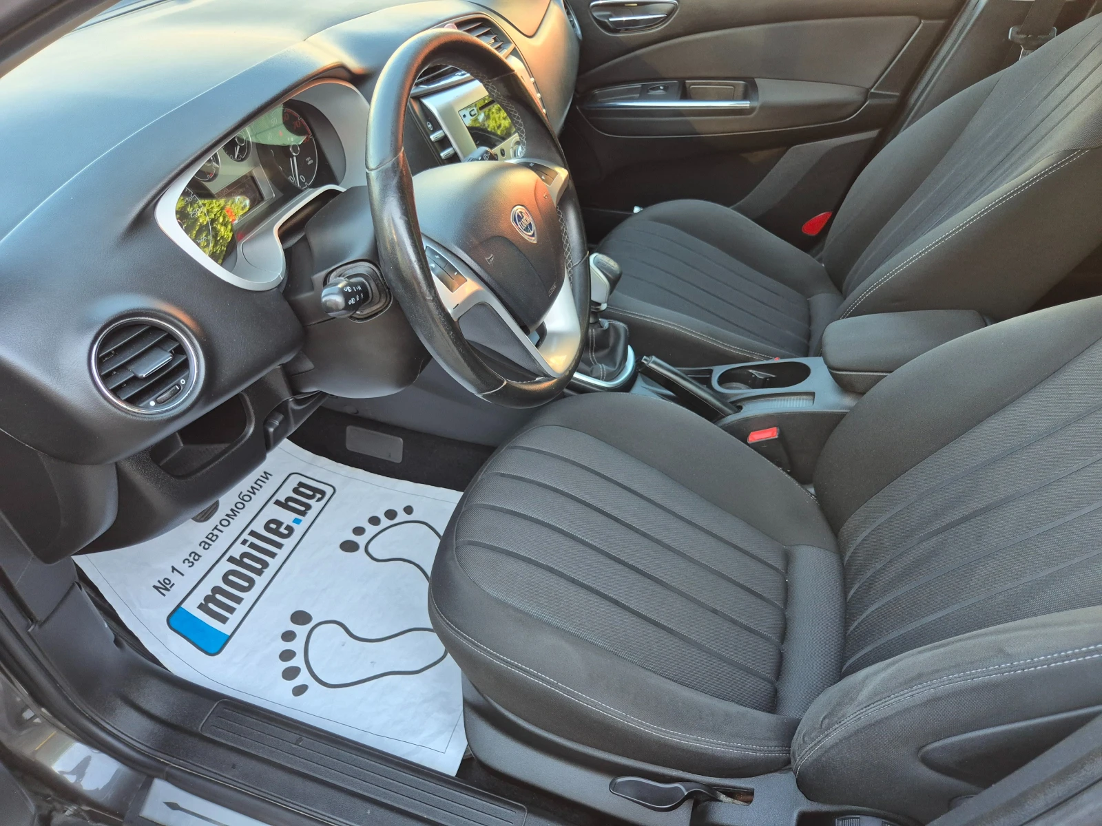 Lancia Delta 1.4i-ГАЗ-Италия , снимка 5 - Автомобили и джипове - 54844684