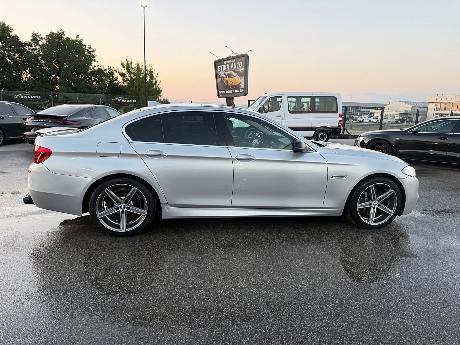 BMW 535 M PAKET-4x4-HEAD UP-KAMERA-ПОДГРЯВАНЕ-FULL, снимка 7 - Автомобили и джипове - 55470742
