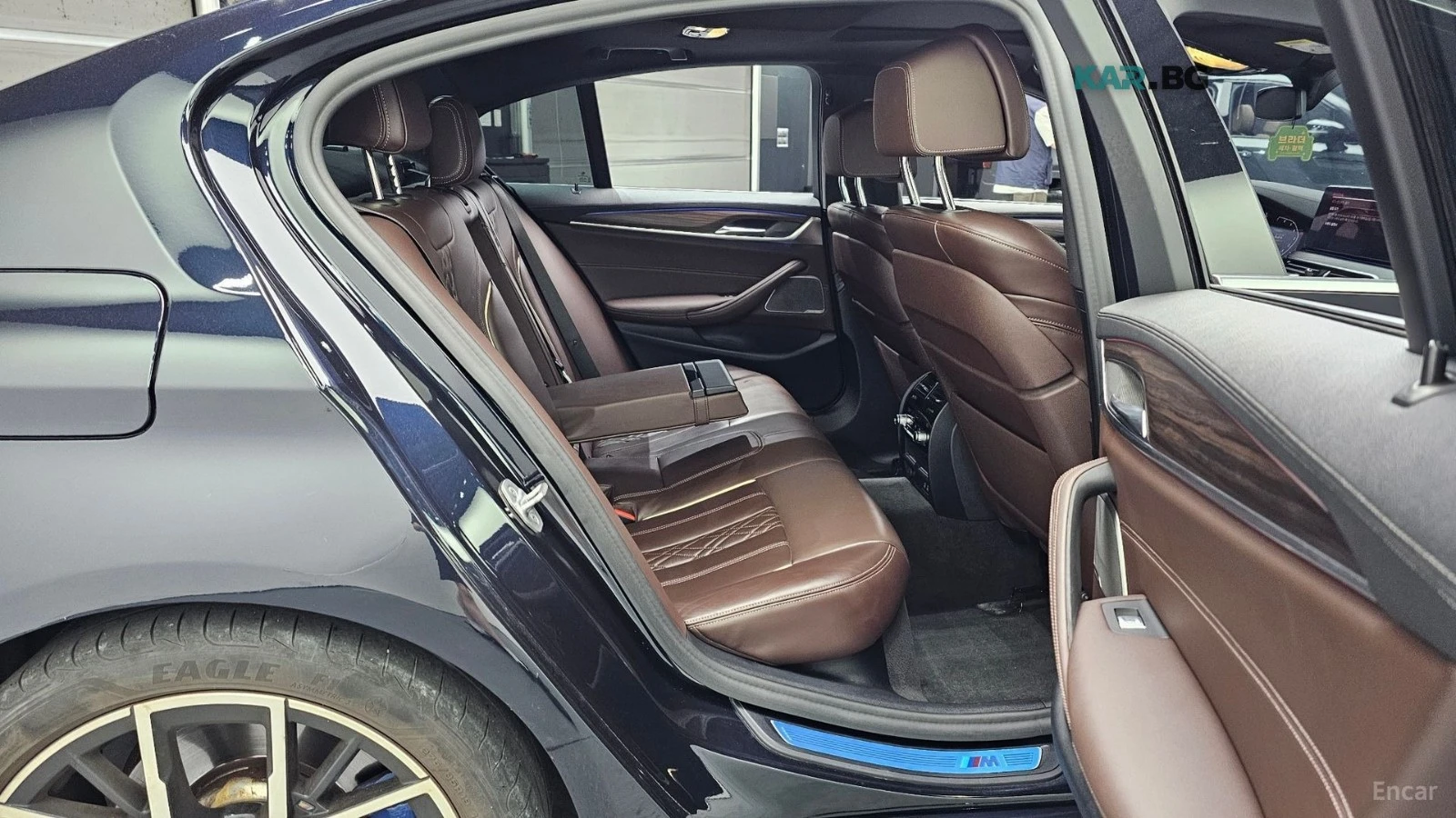 BMW 530 XDRIVE* MSPORT* DISTRONIC* 360* КАМЕРА* ХЕДЪП* , снимка 10 - Автомобили и джипове - 55740091