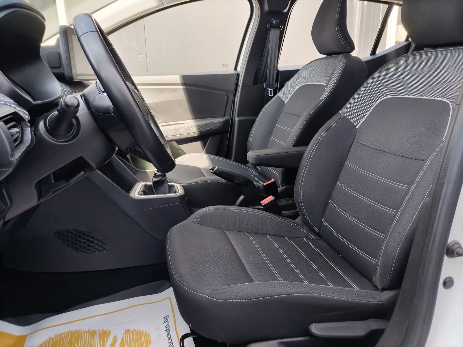Dacia Sandero 1.0Tce/100к.с./ECO-G/Comfort, снимка 12 - Автомобили и джипове - 55740756