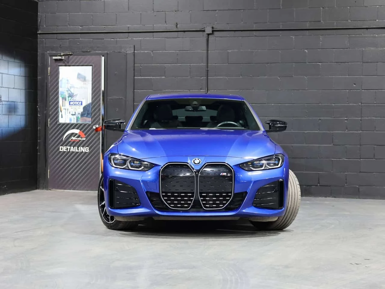 BMW i4 M50 M50| HARMAN| HUD| DRIVER ASSIST|  CARFAX, снимка 2 - Автомобили и джипове - 56166299