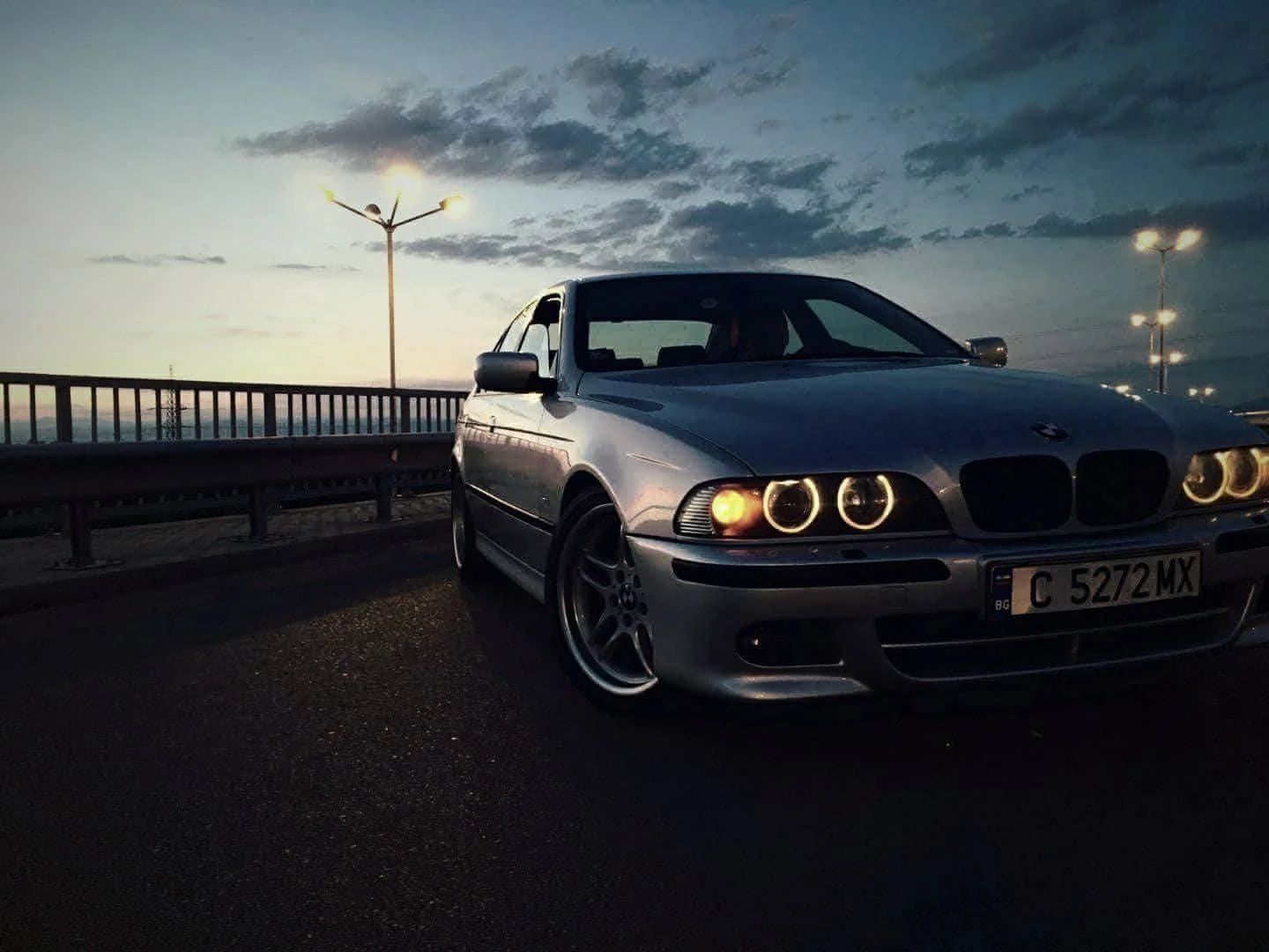 BMW 525