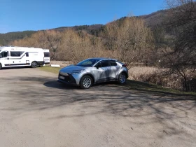 Toyota C-HR, снимка 1