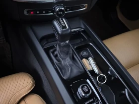 Volvo XC60 D5 - САМО 30% АВАНС, снимка 9