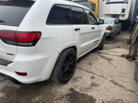 Jeep Grand cherokee SRT Газ Бенин , снимка 13