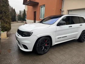 Jeep Grand cherokee SRT Газ Бенин , снимка 10