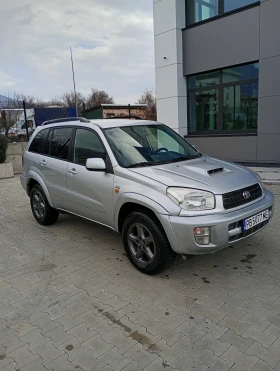 Toyota Rav4 2.0 D-4d 116hp Клима Подгрев Уникална, снимка 3