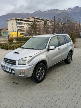 Toyota Rav4 2.0 D-4d 116hp Клима Подгрев Уникална, снимка 1