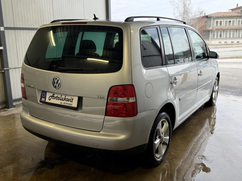 VW Touran 1.9 TDI  7-МЕСТА, снимка 6 - Автомобили и джипове - 48679539