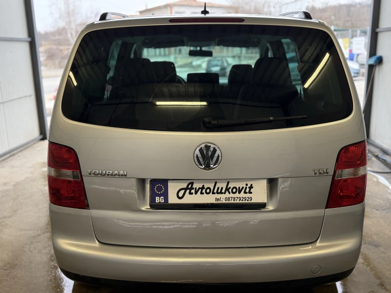 VW Touran 1.9 TDI  7-МЕСТА, снимка 5 - Автомобили и джипове - 48679539