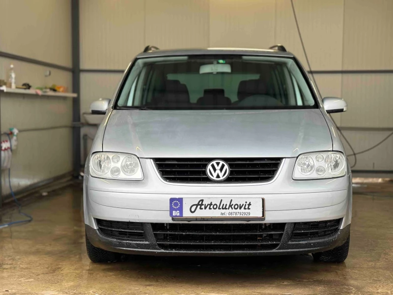 VW Touran 1.9 TDI  7-МЕСТА, снимка 2 - Автомобили и джипове - 48679539