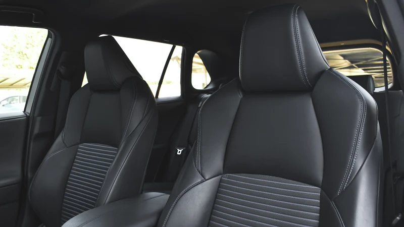 Toyota Rav4 2.5 Hybrid Style Automatic, снимка 10 - Автомобили и джипове - 50908407