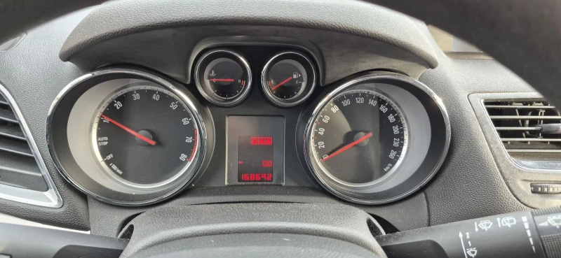 Opel Mokka 1.6i ГАЗ Evro 5 , снимка 14 - Автомобили и джипове - 53597437