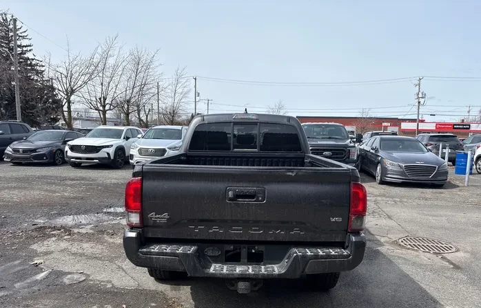 Toyota Tacoma SR5 V6 * CARFAX* ДВА КЛЮЧА, снимка 5 - Автомобили и джипове - 54077975