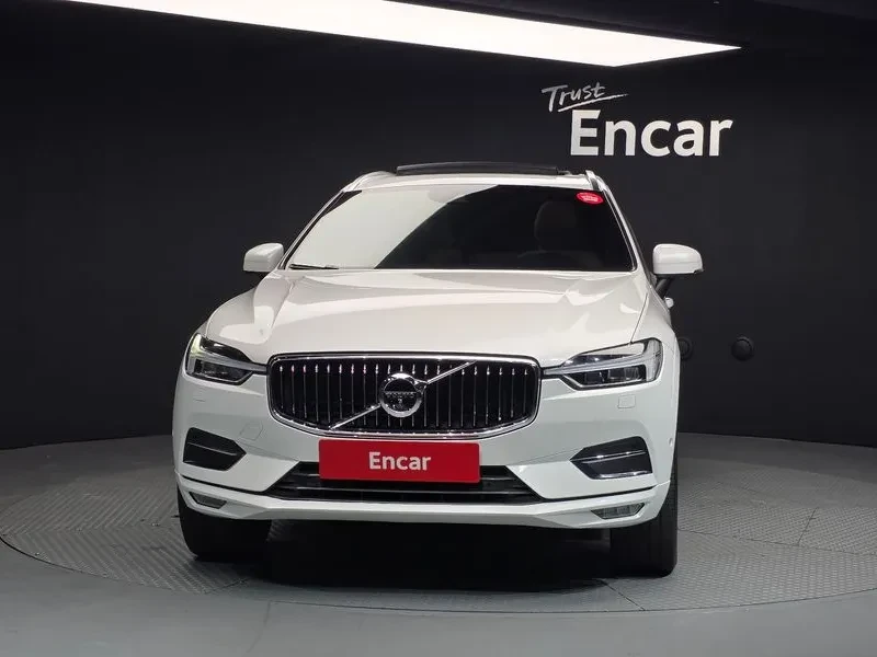 Volvo XC60 D5 - САМО 30% АВАНС, снимка 3 - Автомобили и джипове - 55927652