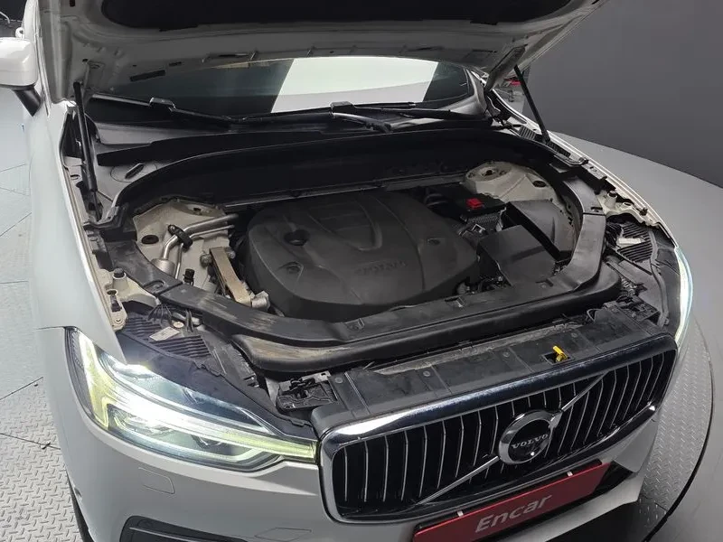 Volvo XC60 D5 - САМО 30% АВАНС, снимка 6 - Автомобили и джипове - 55927652
