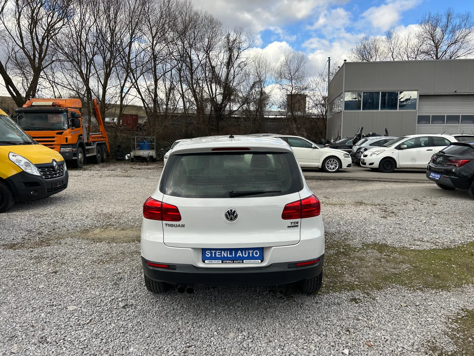 VW Tiguan 2.0TDI EURO5B BLUEMOTION - изображение 6