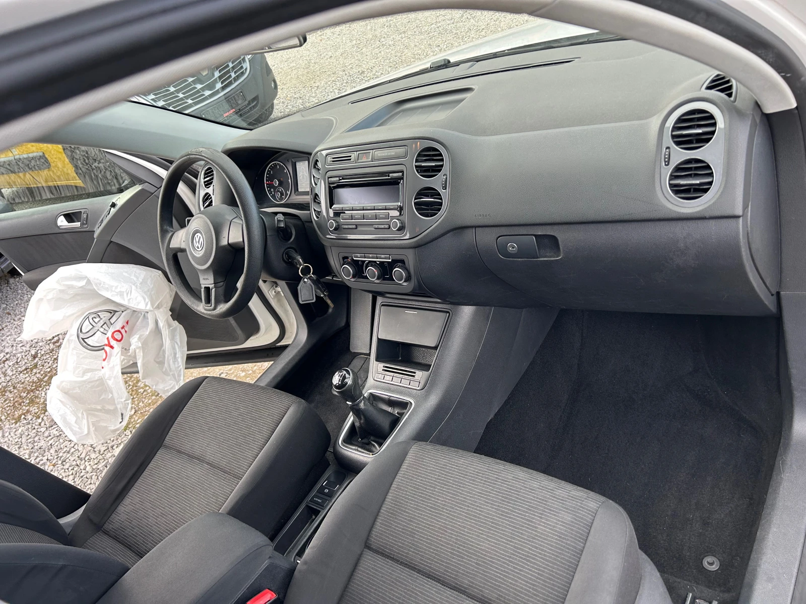 VW Tiguan 2.0TDI EURO5B BLUEMOTION | Mobile.bg � ����������� 14