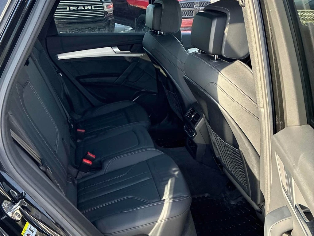 Audi Q5 * Progressiv * CARFAX * ���� �� �� | Mobile.bg � ����������� 13