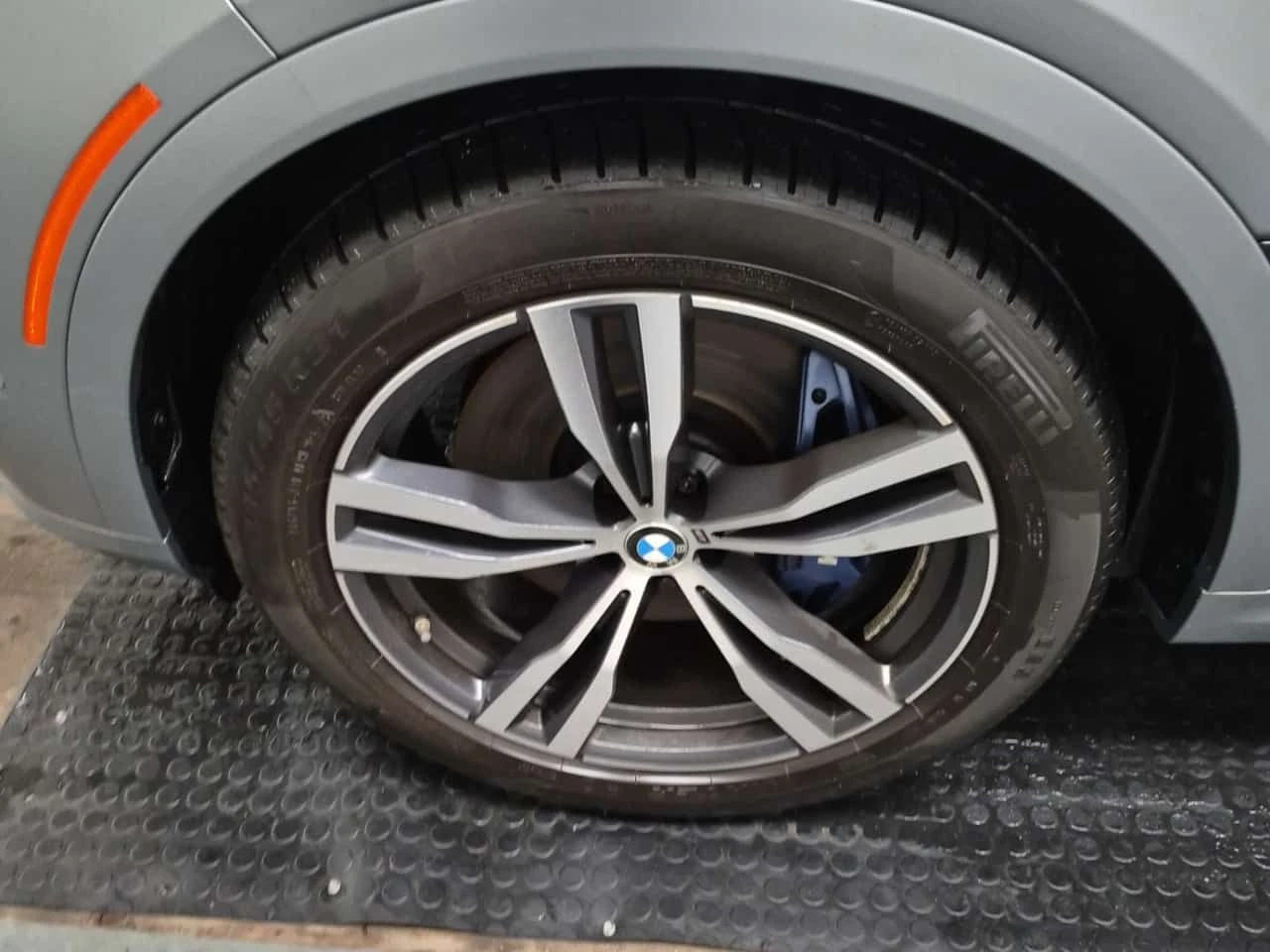 BMW X7 * XDRIVE40I * CARFAX * Бeз инциденти * , снимка 15 - Автомобили и джипове - 54819143