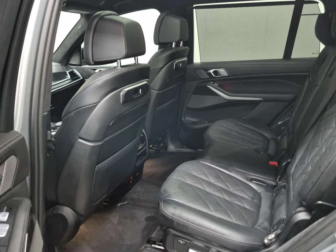 BMW X7 * XDRIVE40I * CARFAX * Бeз инциденти * , снимка 10 - Автомобили и джипове - 54819143
