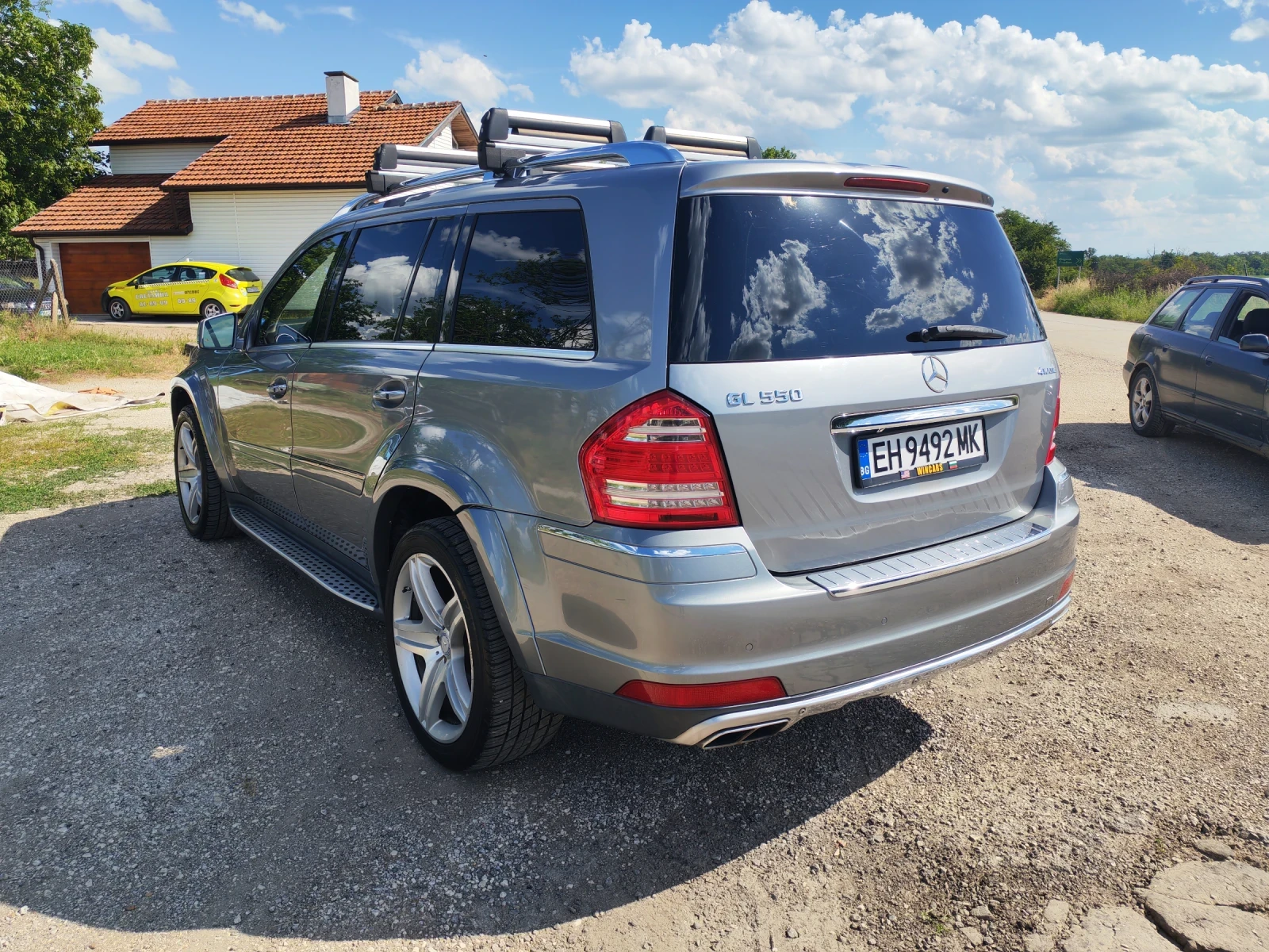 Mercedes-Benz GL 550, снимка 5 - Автомобили и джипове - 55397402