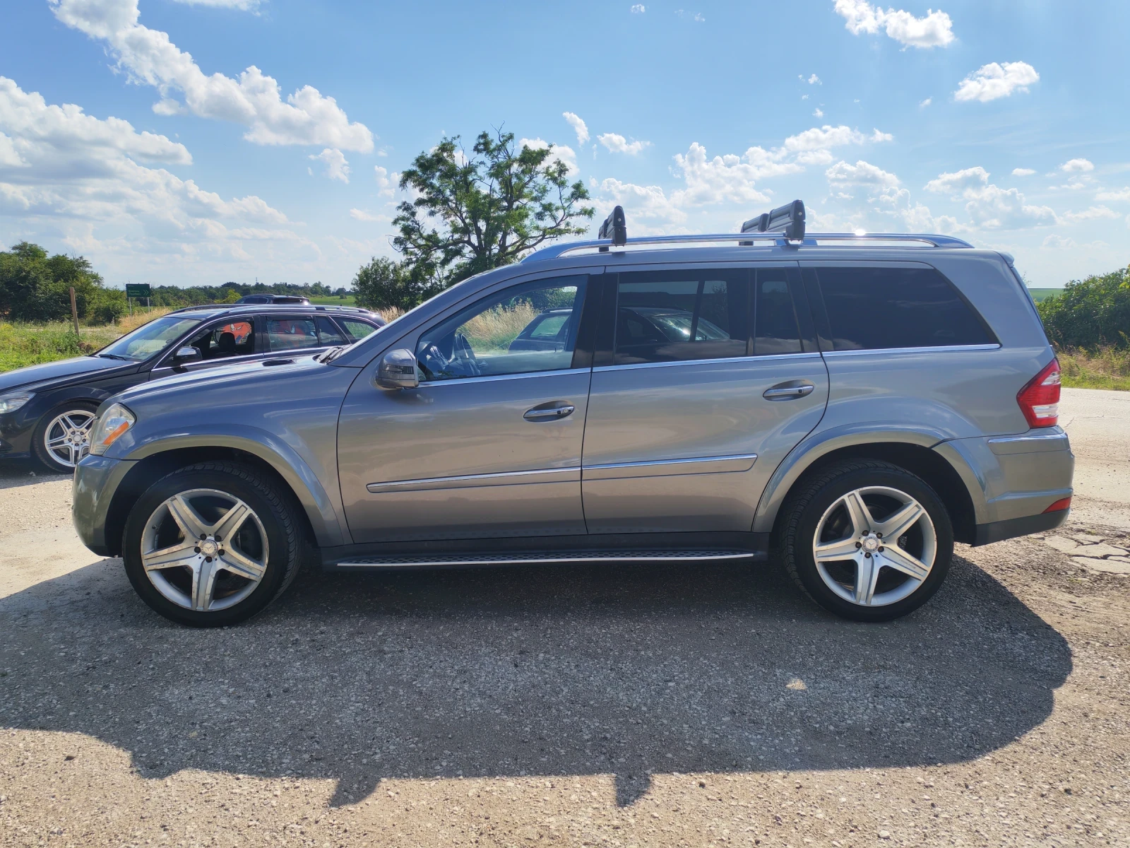 Mercedes-Benz GL 550, снимка 4 - Автомобили и джипове - 55397402