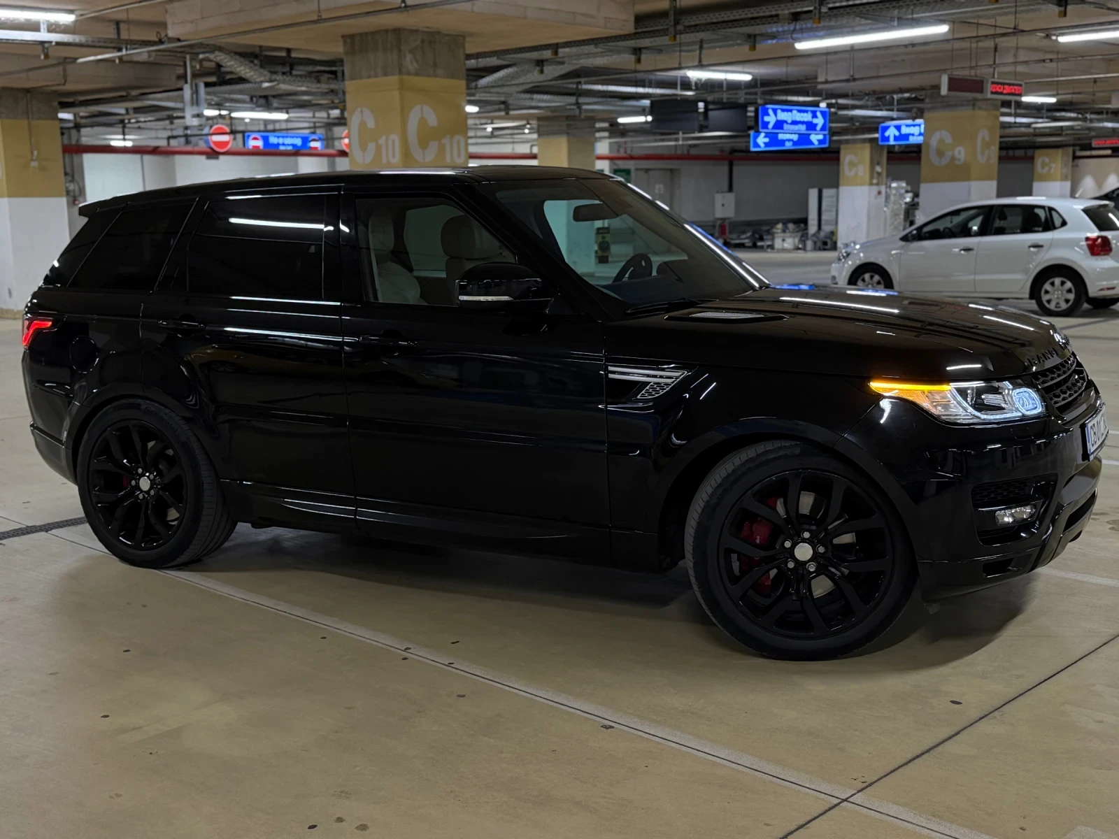 Land Rover Range Rover Sport, снимка 2 - Автомобили и джипове - 55525544