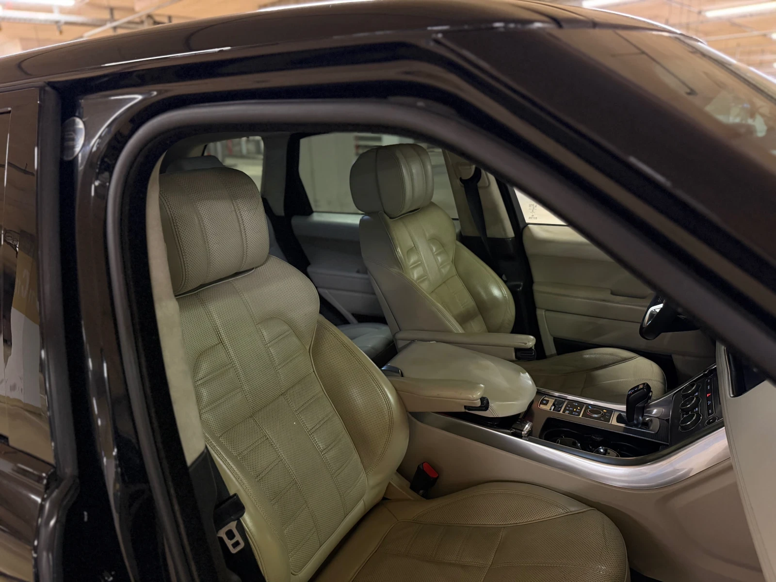 Land Rover Range Rover Sport, снимка 9 - Автомобили и джипове - 55525544