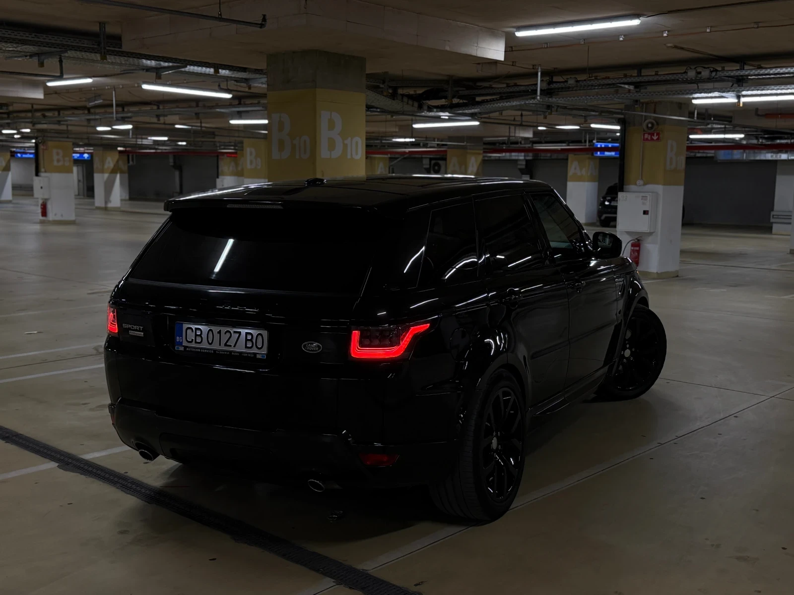 Land Rover Range Rover Sport, снимка 3 - Автомобили и джипове - 55525544