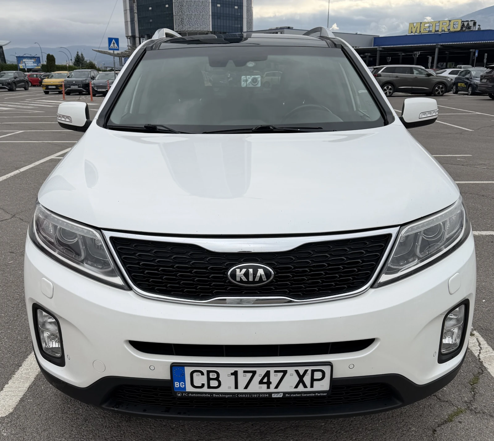 Kia Sorento 2.2 CRDi AWD, снимка 3 - Автомобили и джипове - 56561593