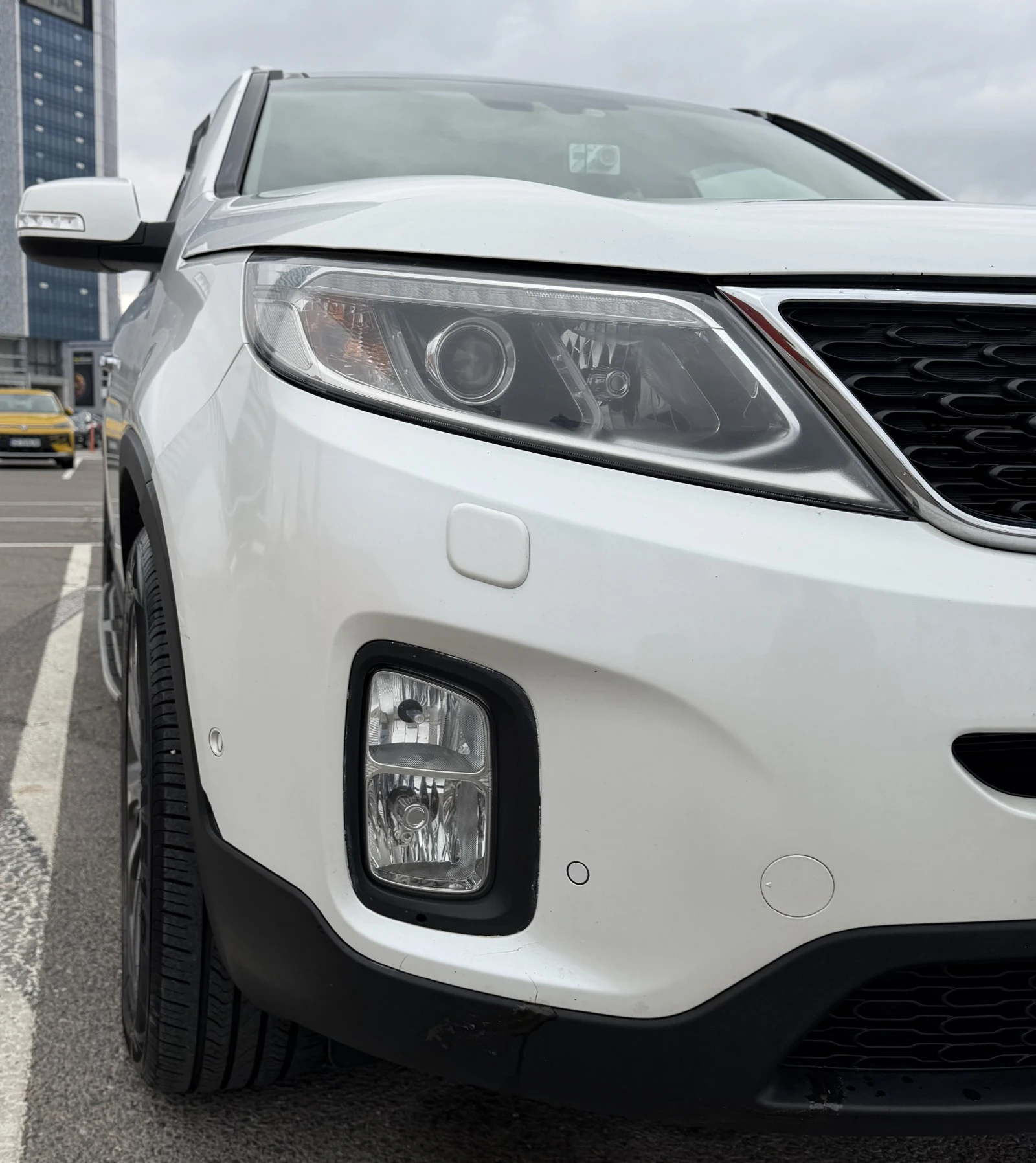 Kia Sorento 2.2 CRDi AWD, снимка 4 - Автомобили и джипове - 56561593