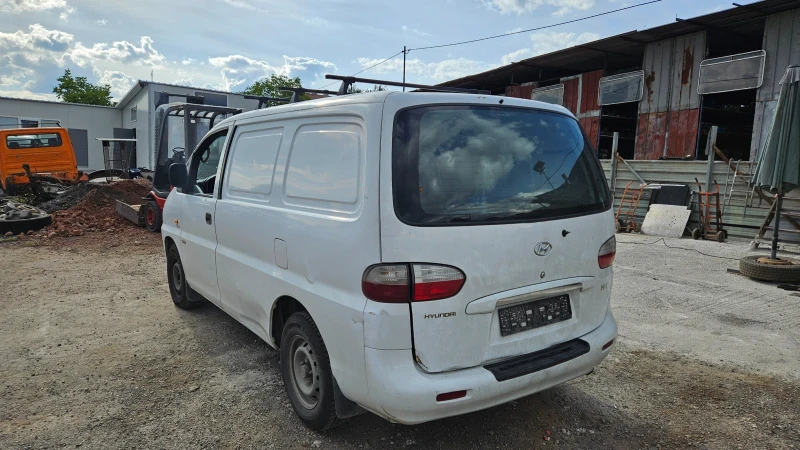 Hyundai H1 2.5crdi/на части , снимка 4 - Бусове и автобуси - 47360407