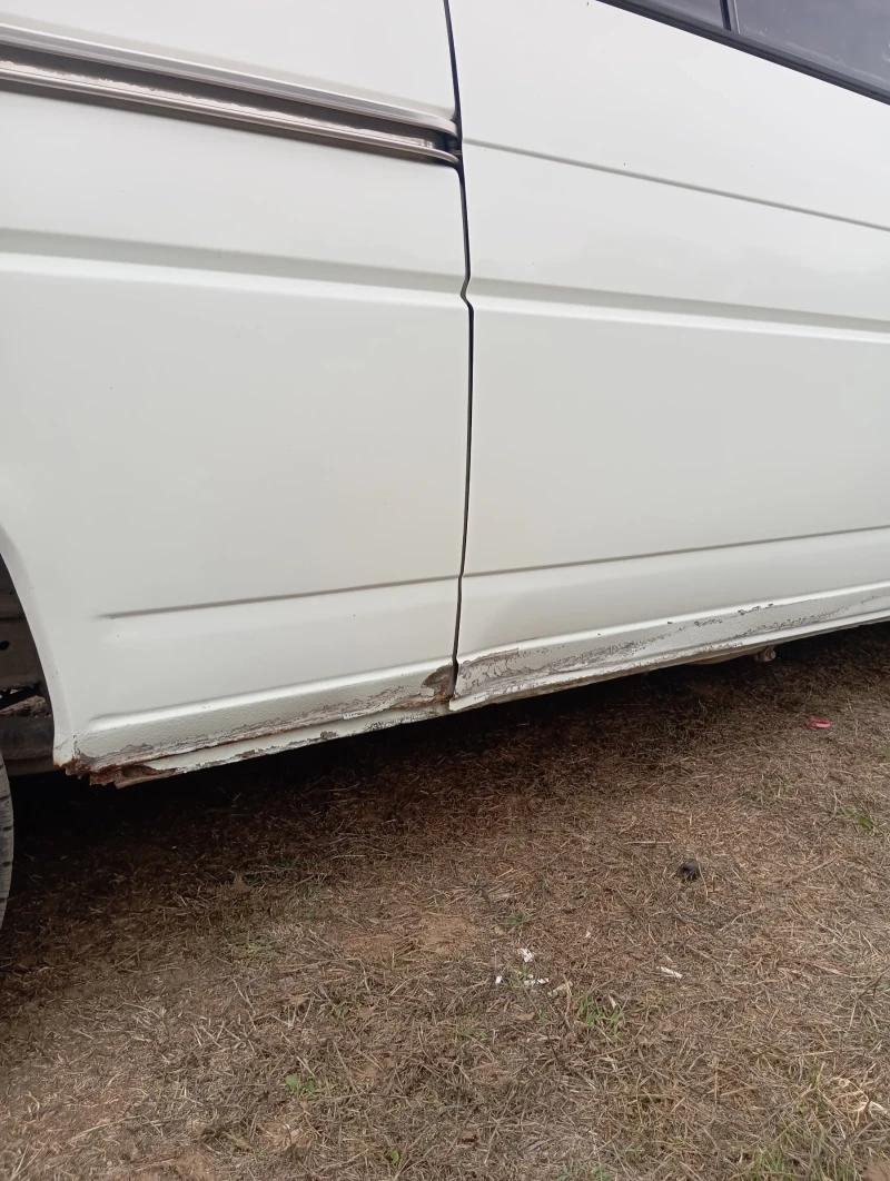VW Transporter Т 4, снимка 7 - Бусове и автобуси - 51853703