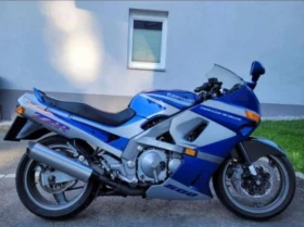  Kawasaki Zzr