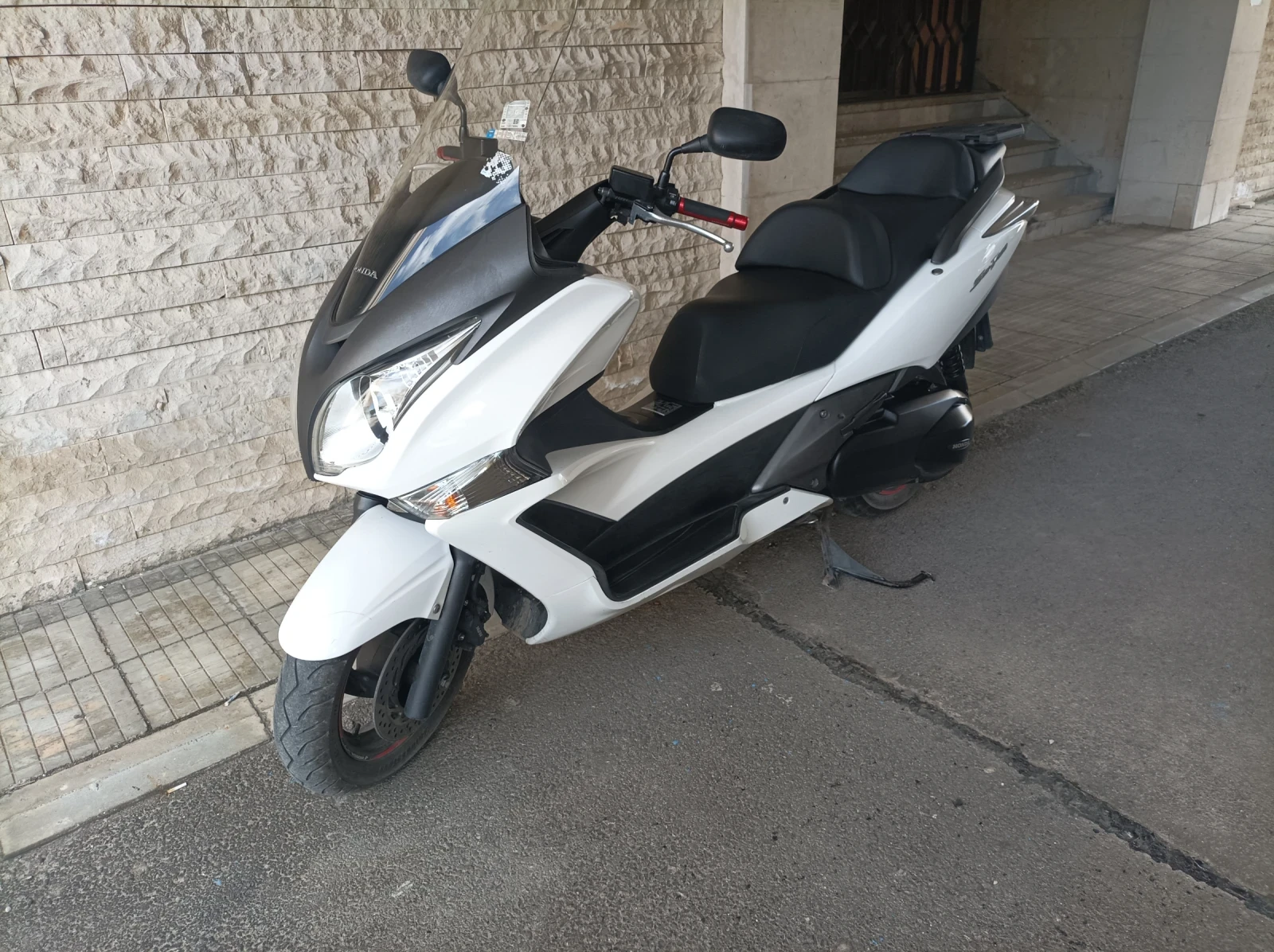 Honda Silver Wing 400 SWT - изображение 6