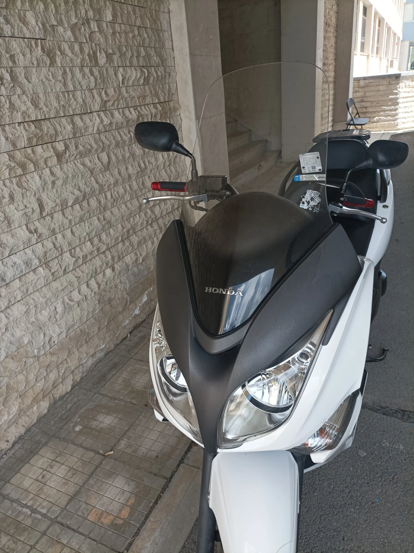 Honda Silver Wing 400 SWT - изображение 7