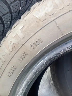 Гуми Зимни 185/65R15, снимка 1 - Гуми и джанти - 47877139